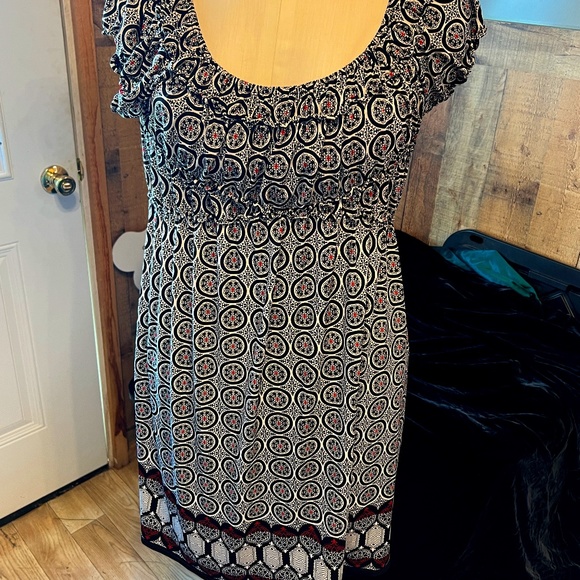 MAX STUDIO Dresses & Skirts - WOMENS LADIES SIZE LARGE DRESS BLACK WHITE RED DROP SHOULDERS